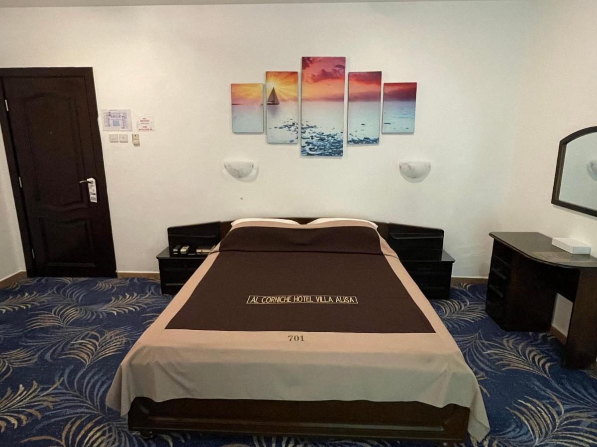 Al Corniche Hotel Sharjah Bagian luar foto